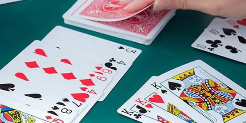 Một số sai lầm thường gặp khi chơi Phỏm cần tránh