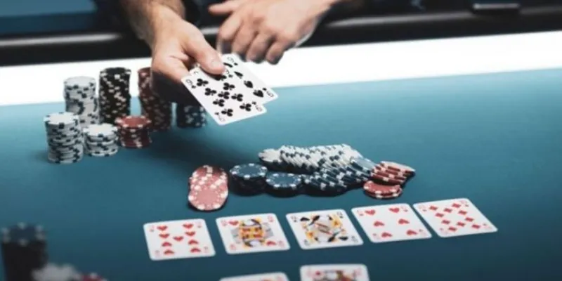 Khám phá tổng quan về bài liêng